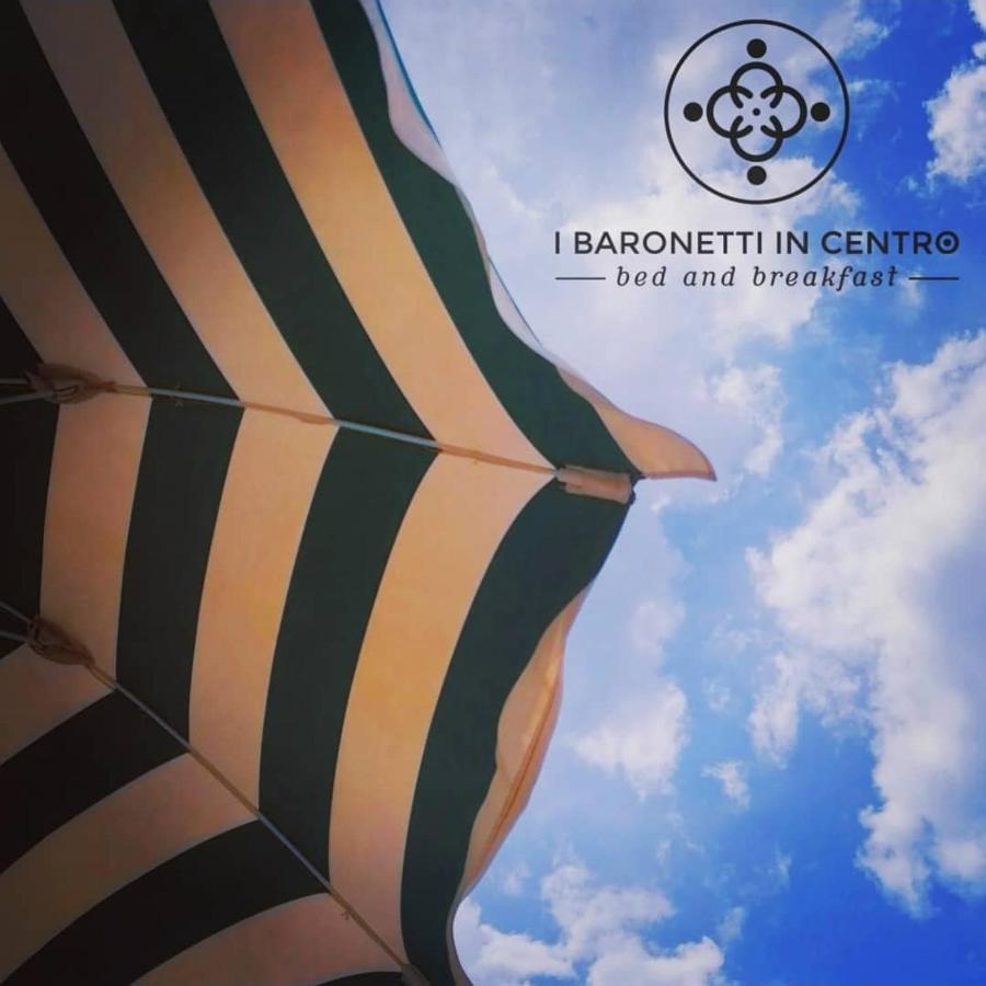 לינה וארוחת בוקר אגרופולי I Baronetti In Centro מראה חיצוני תמונה